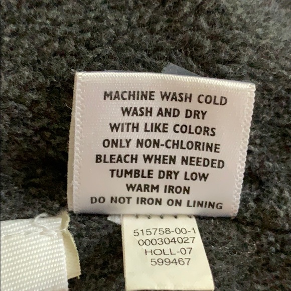 Old Navy Warm Coat. Army Green. Hooded and Lined. - Picture 6 of 7